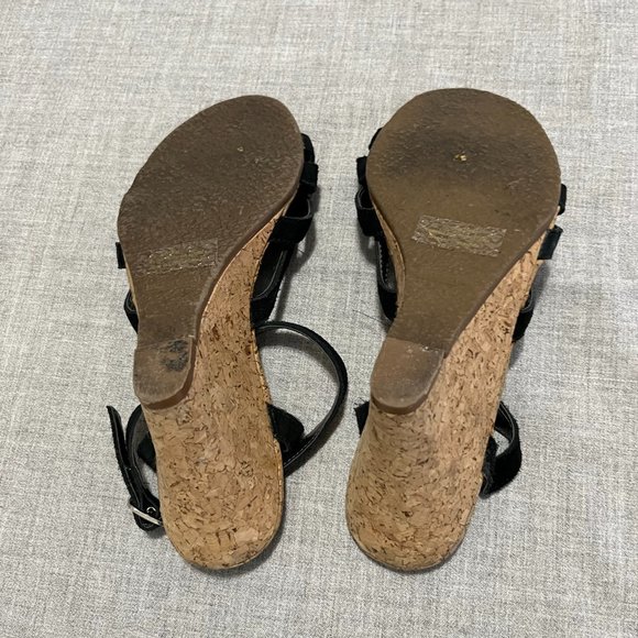 Gap Wedge Shoes with Ankle Buckle - Picture 5 of 6